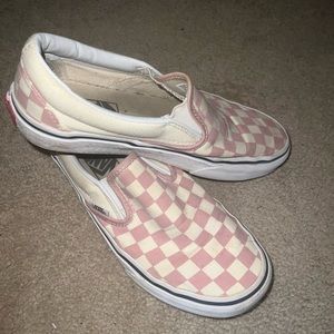 Dusty pink checkerboard vans